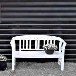 Łączymy białe meble z kolorowymi ścianami