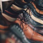 Masz dość rozrzuconych butów w przedpokoju Zainwestuj w szafkę na buty
