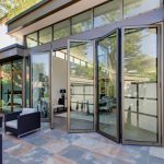arch_chad_overway_fot.andrewbeneze_sonoma_kalifornia_usa_systemy_drzwiioknacs68_drzwiprzesuwneiskladane_cf7716