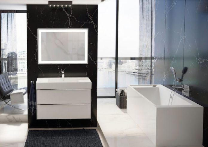 Nowoczesna łazienka z prostokątną wanną – jakie rozwiązania warto wziąć pod uwagę?